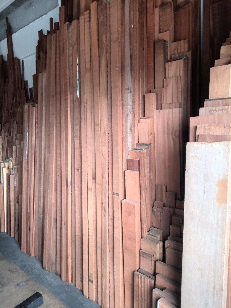 African Mahogany Lumber