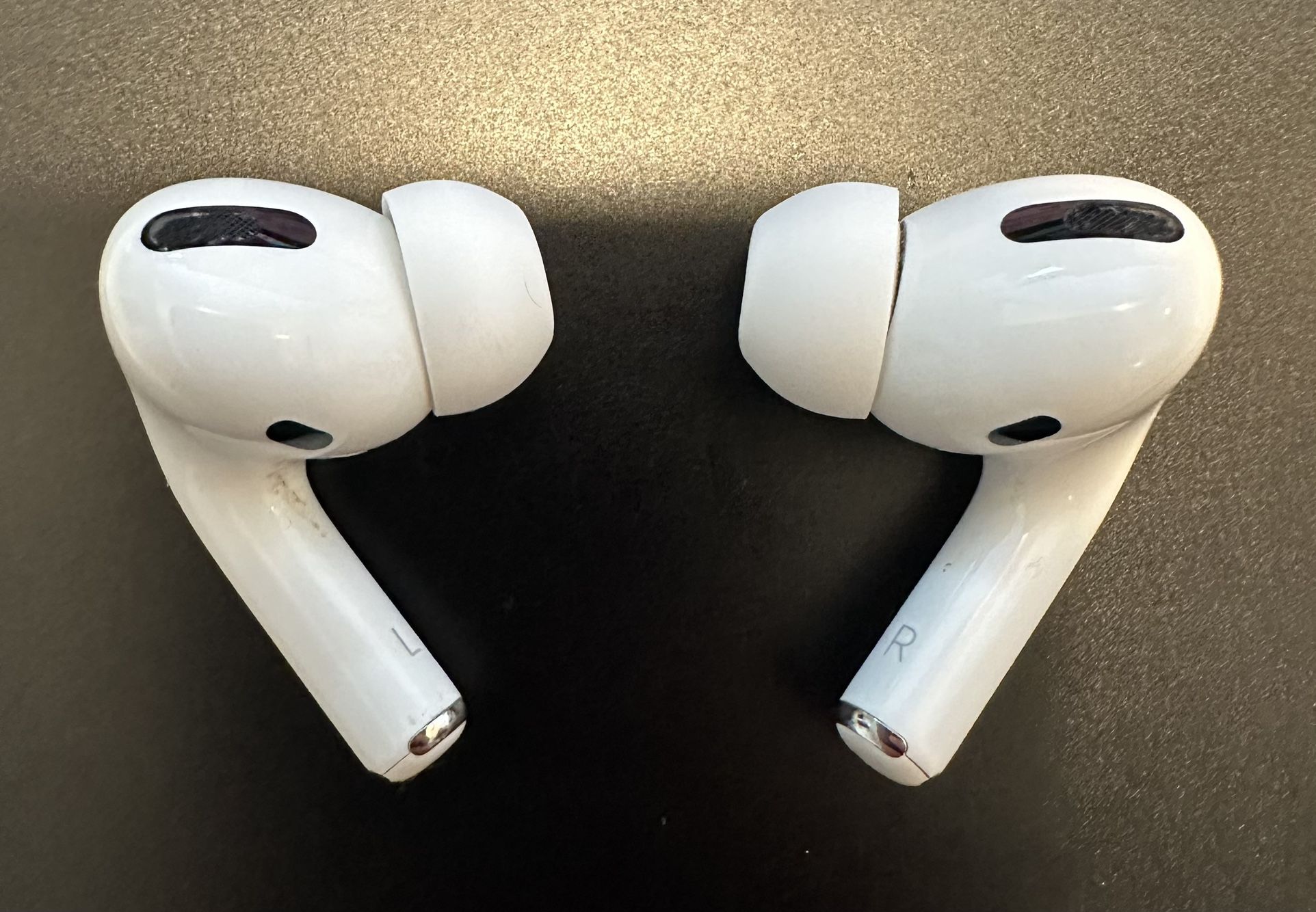 Apple AirPods Pro 1st Generation