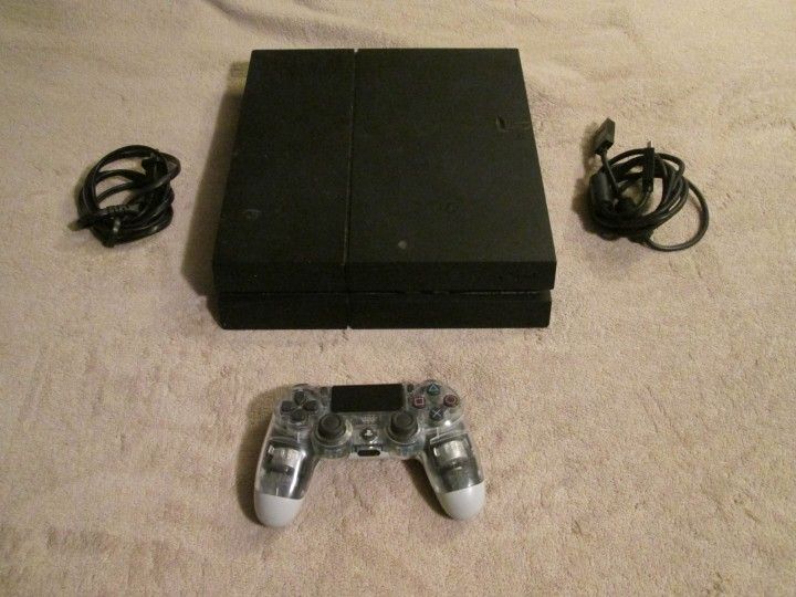 Ps4 Playstation 4 With Controller 1TB And Games