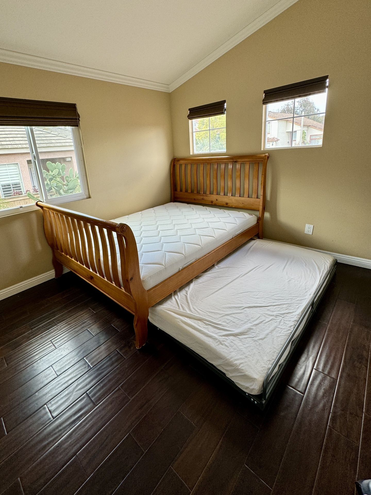 Queen Bed With Matress And Single Pullout Bed With Matress