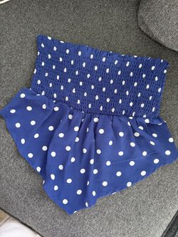 blue polka-dot tube