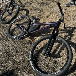 fully custom dirt jumper