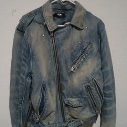 Amiri  Jeans  Men's  Destroyed Denim Trucker Jacket 