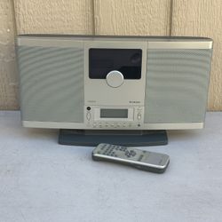 Brookstone SLCD V2.0 Compact Stereo System CD Player Radio SLCDV2.0 W Remote