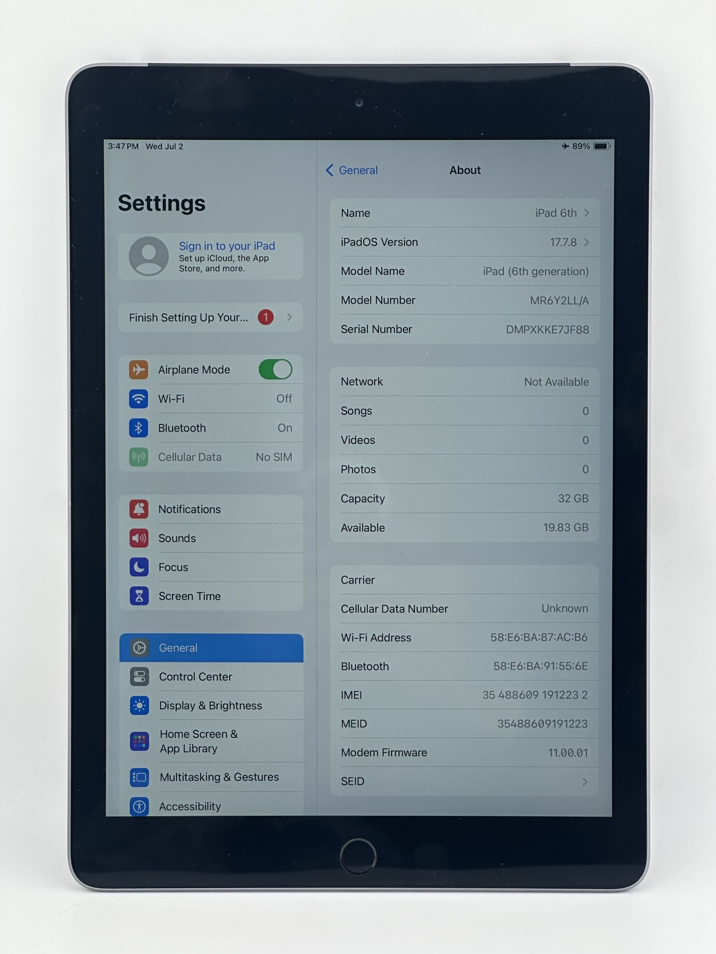 Apple iPad 6th Tablet 9.7 inch 32GB wifi+unlocked cellular