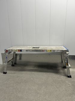 Werner Work Bench 300lb Capacity 