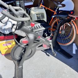 Peloton Bike / Exercise Bike