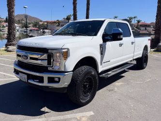 2018 Ford F250 FX4 8’ Bed Diesel