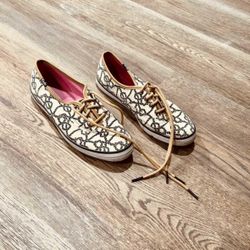 Like New Size 6 Rope Design Keds