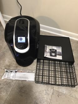 Like New Keurig 2.0 K300 W/ K-Cup Stand Tray & New Filter