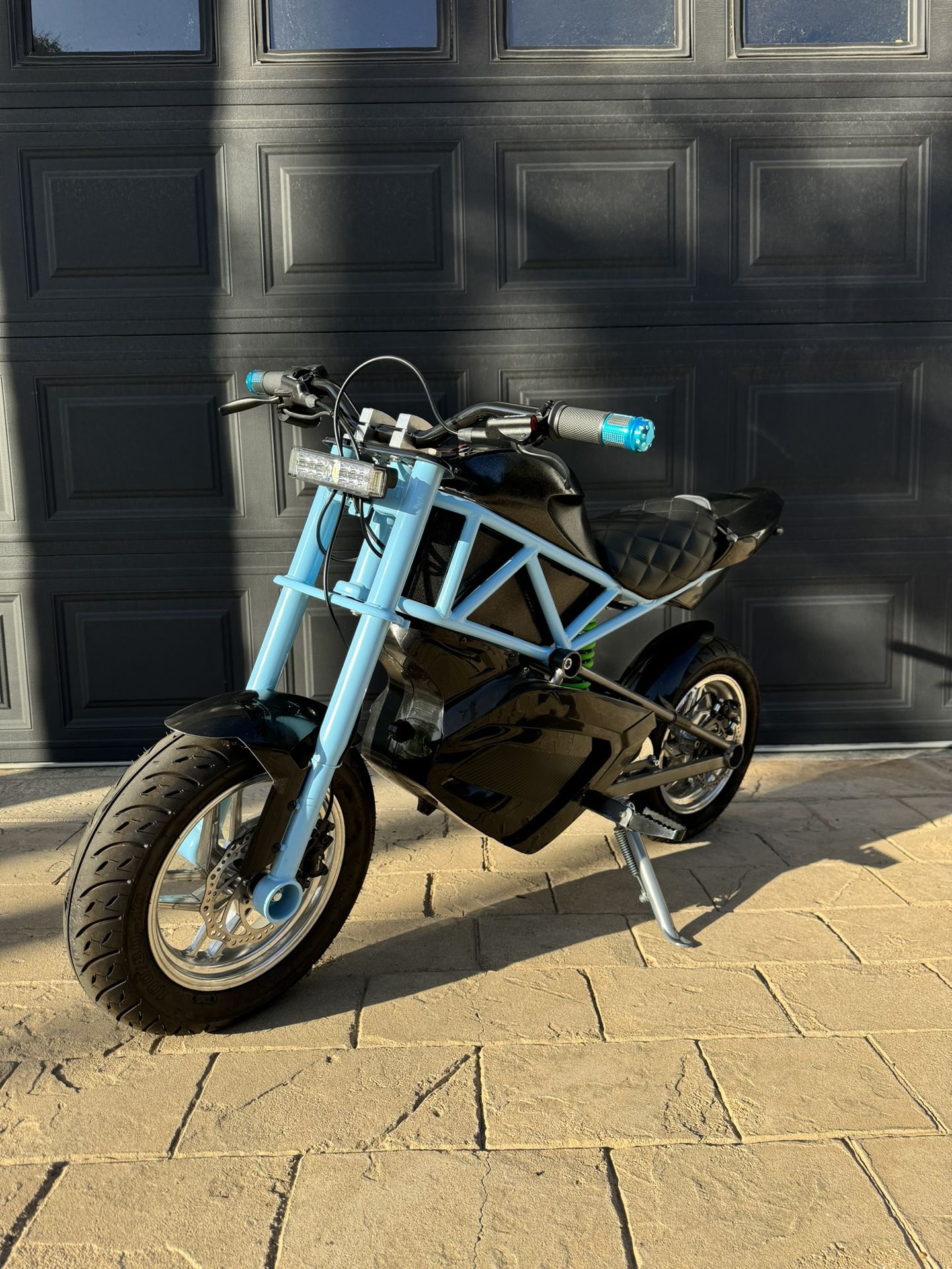 Modded Razor Rsf650 Custom Upgraded Razor RSF650 Electric Motorcycle for Sale in Los ...