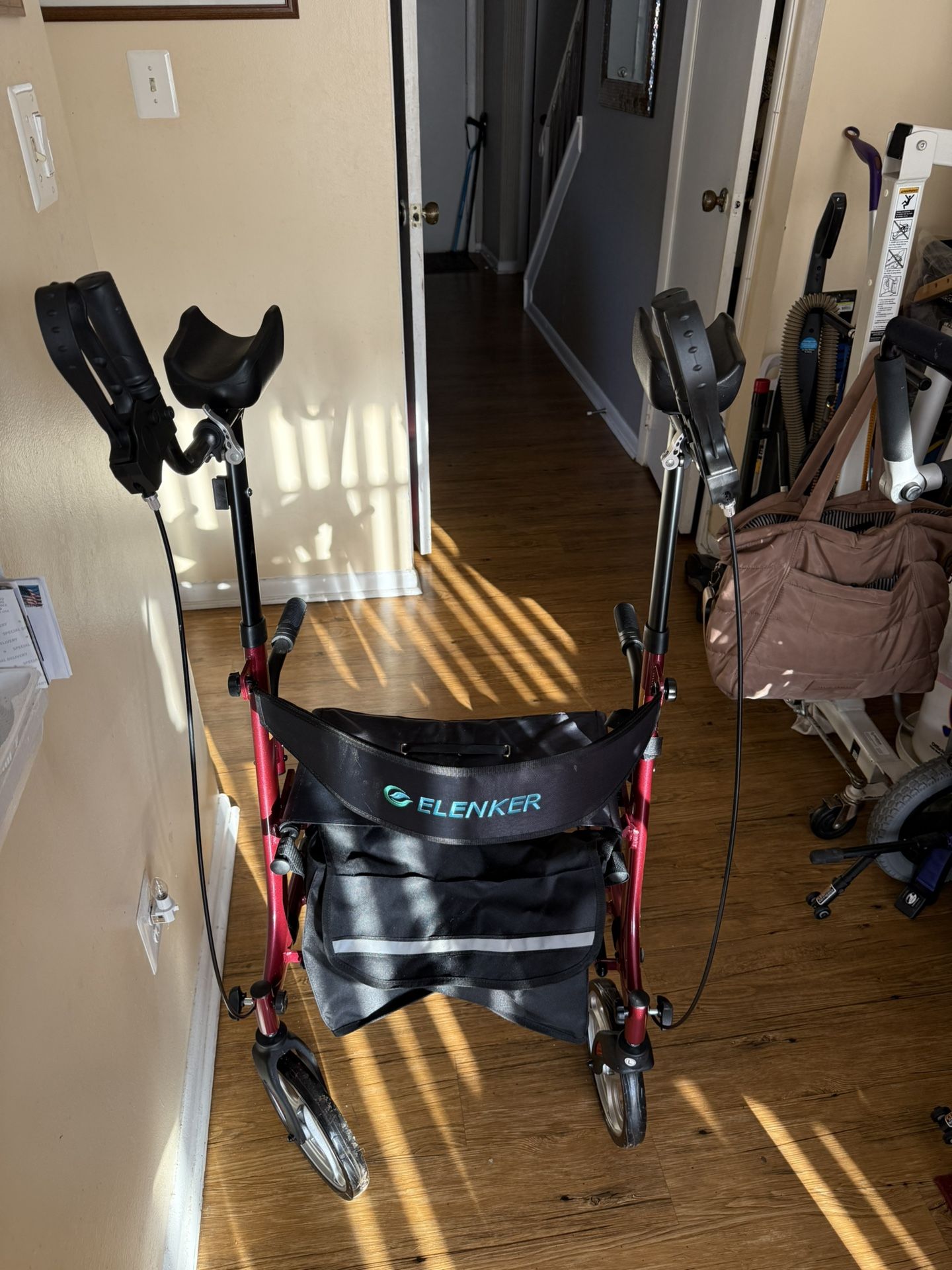 Foldable Walker With Wheels