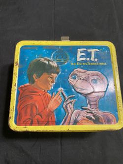 E.T. Lunchbox. ET 1982 Lunchbox And Thermos