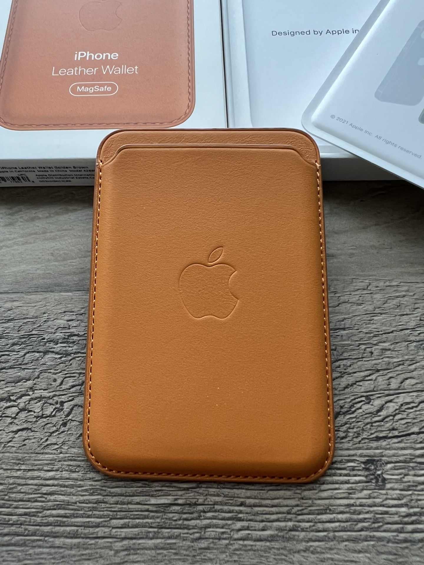 Golden Brown Magsafe Wallet Apple IPhone Leather Wallet With