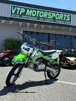 2026 Apollo RFZ X4 110cc – Kryptonite Green