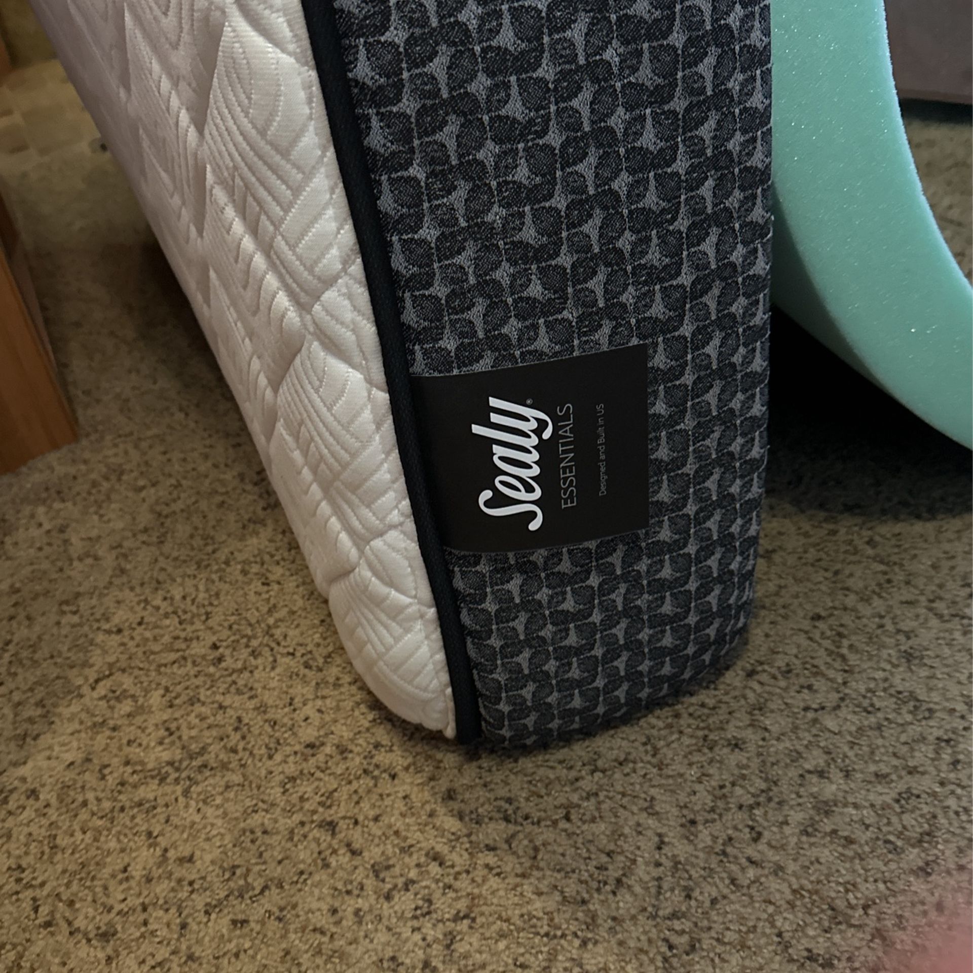 Queen Size Sealy RV Mattress - Free