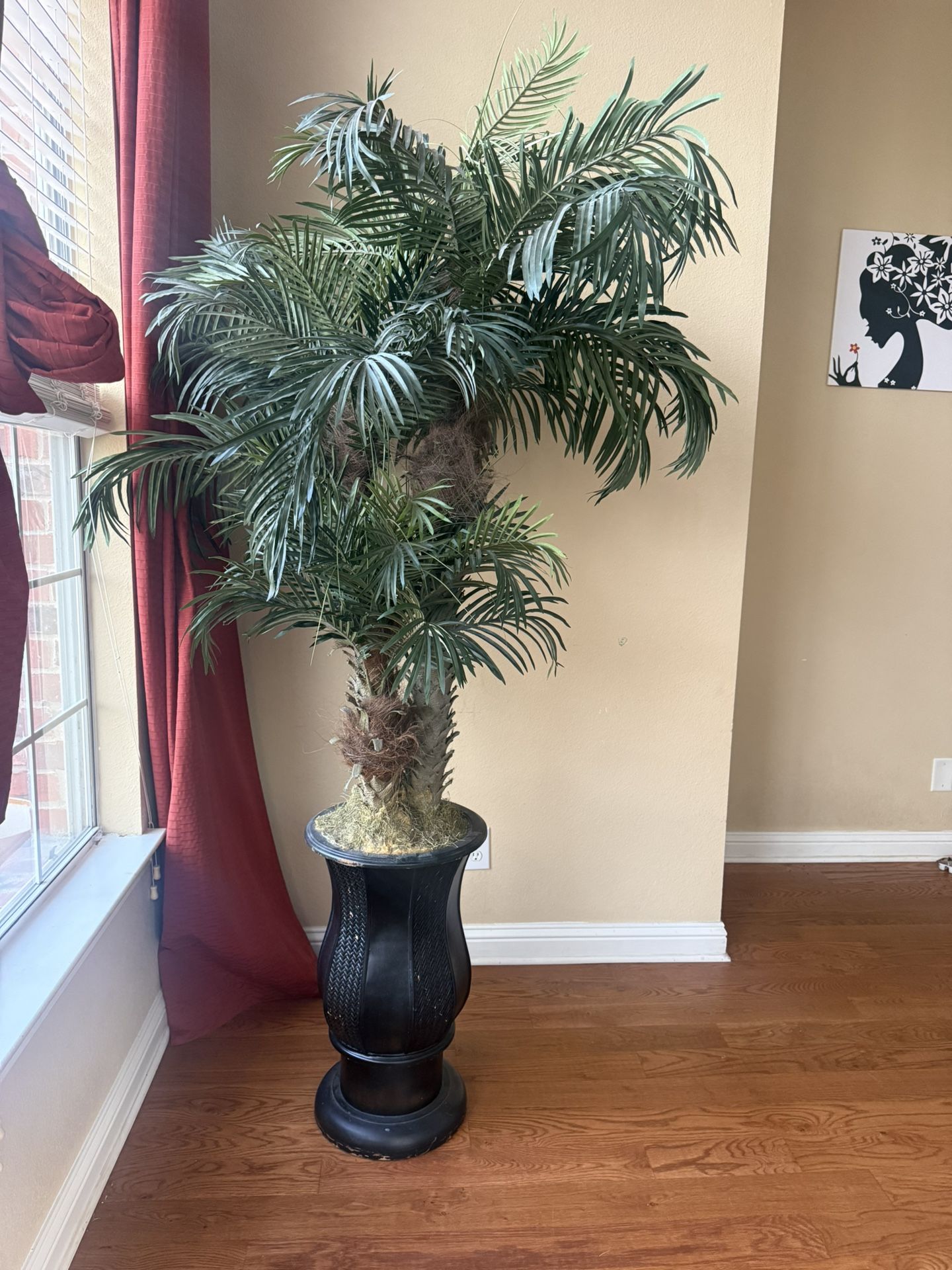 Large Faux Palm Tree with Decorative Black Pot (5+ Feet Tall) for Sale ...