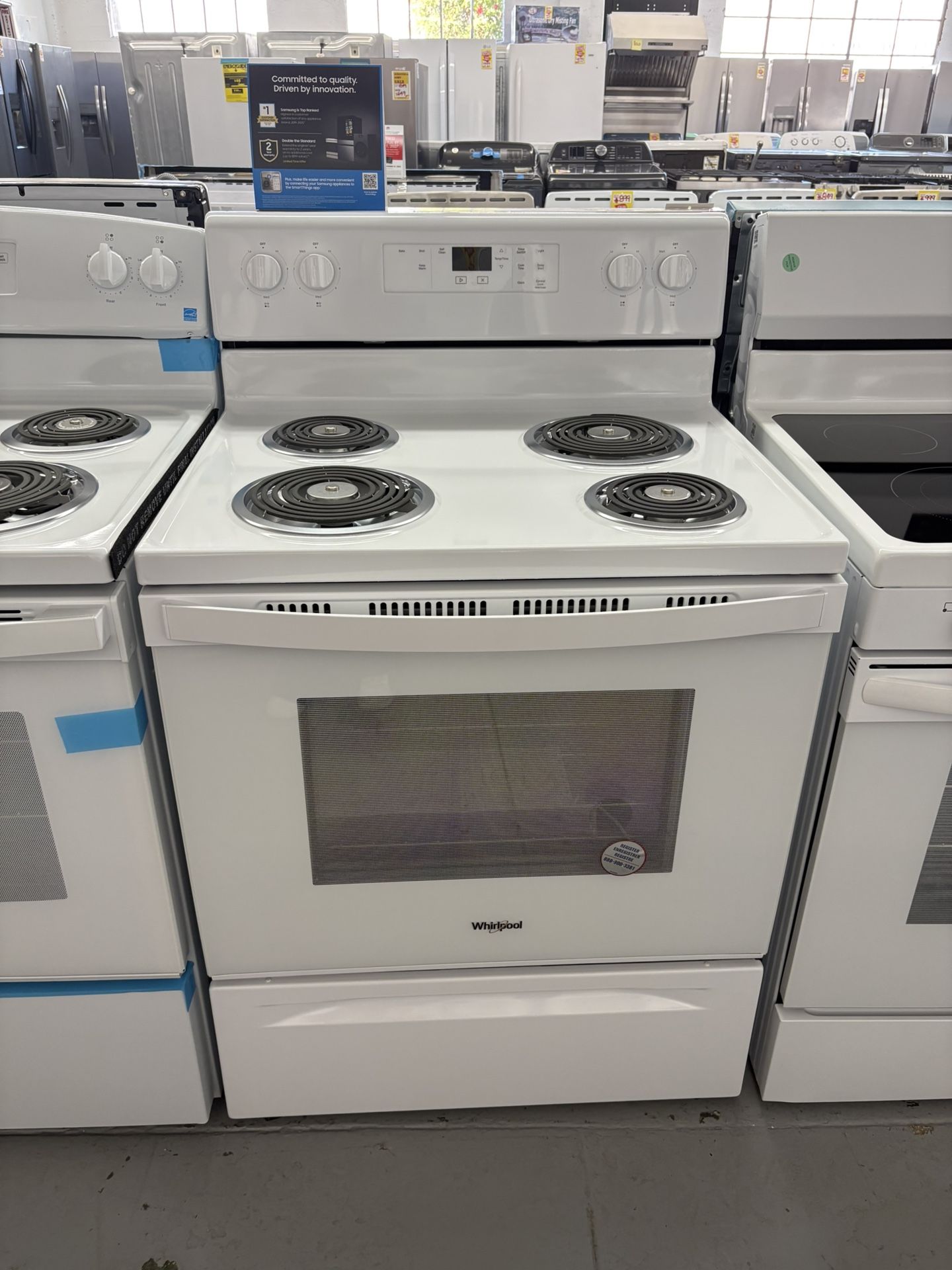 WHIRLPOOL 30” Range Electric