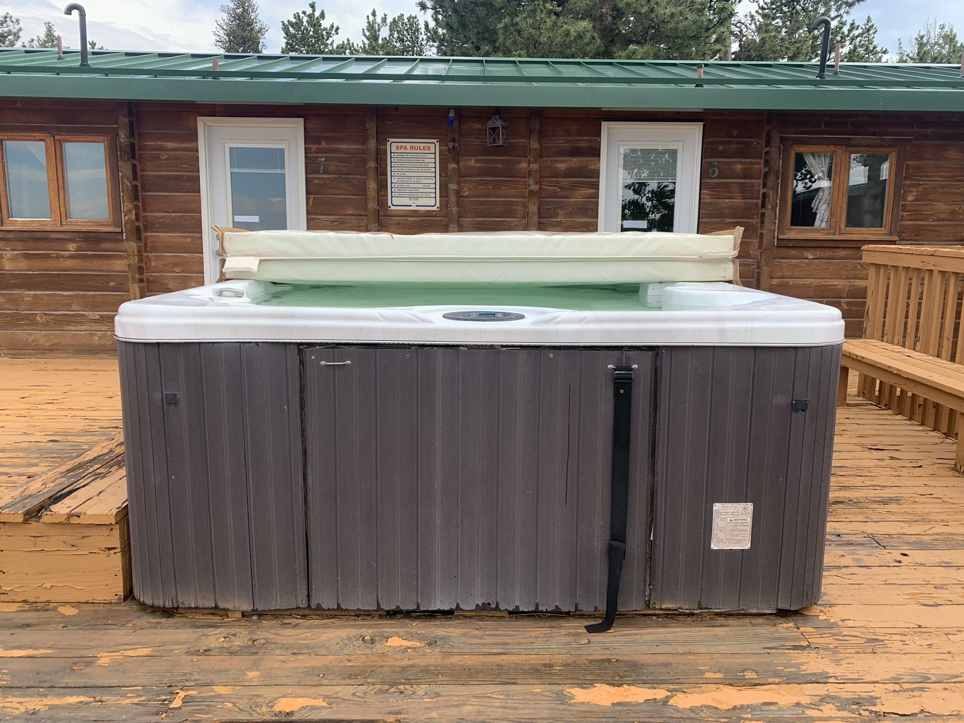 Cal Spas Hot Tub