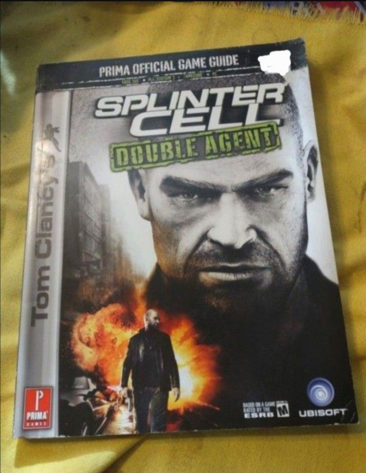 Prima strategy guide video game Tom Clancy splinter cell double agent good shape
