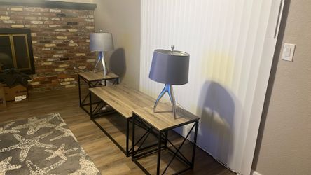 2 End Tables Coffee Table 2 Lamps
