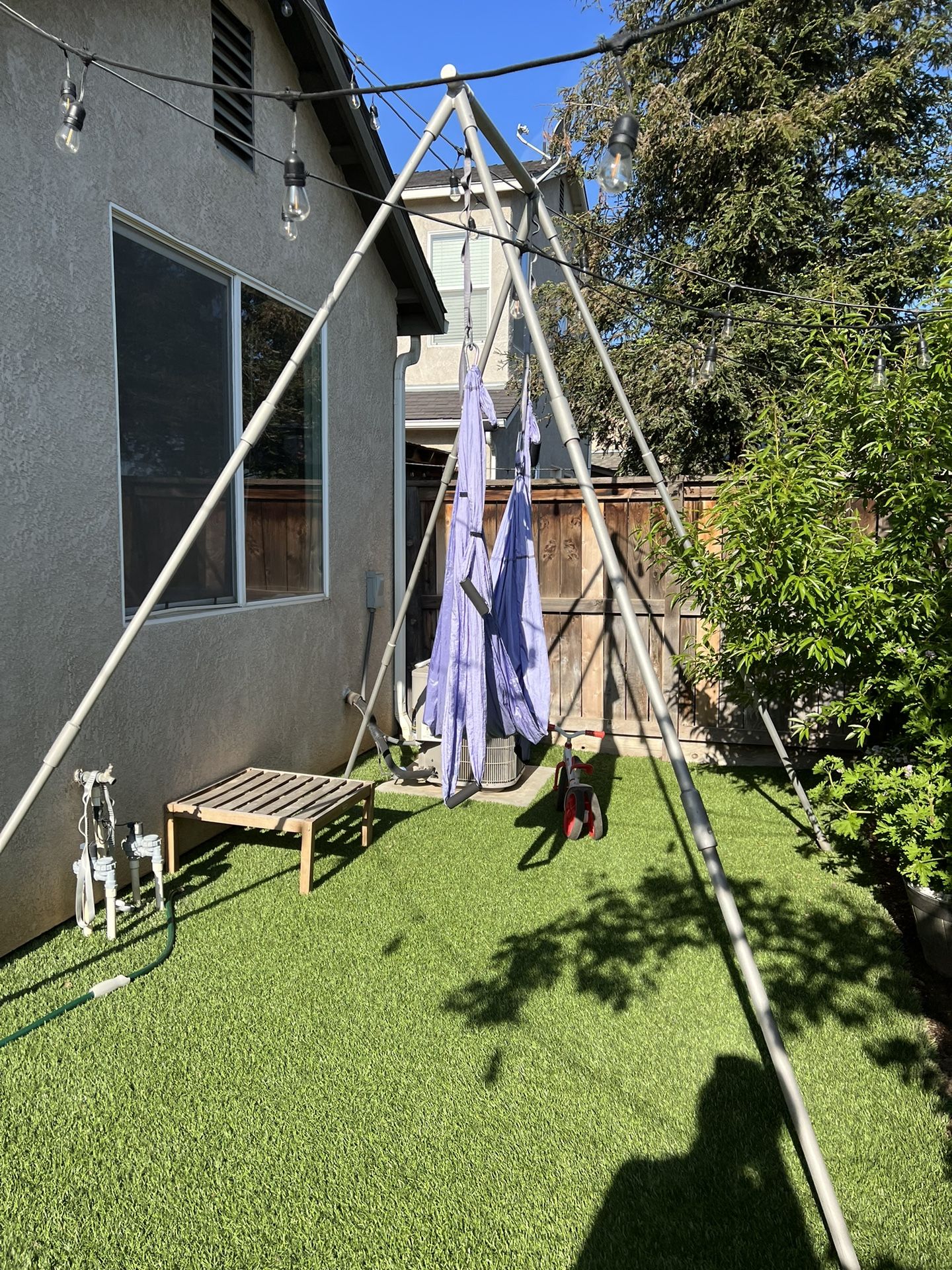YOGABODY Yoga Trapeze Stand, Suitable for Aerial Silk, Yoga Swings, Stable Rock-solid Aluminium, Indoor and Outdoor Use
