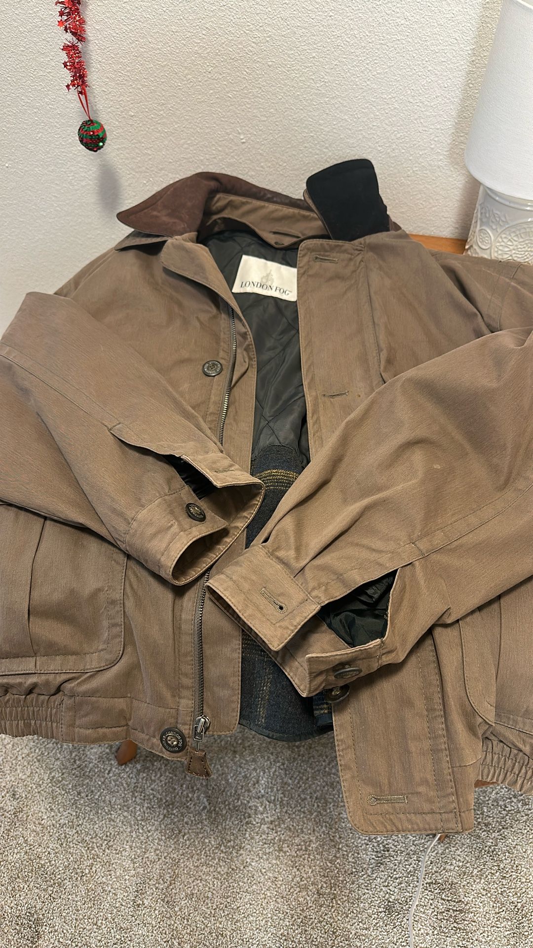 Vintage Men's Size XLarge London Fog Jacket / Heavy , Lined