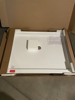 SlimLine 48 in. x 36 in. Single Threshold Alcove Shower Pan Base in White with Center Drain 