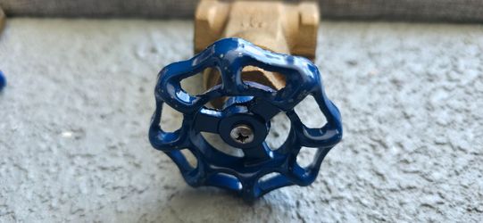 Brass Gate Valve with Blue Handwheel