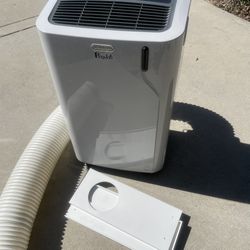 DeLonghi 12000 BTU Portable Air Conditioner Cools Up To 500sq Ft