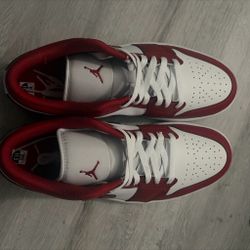 Air Jordan 1 Low White Red Sneakers