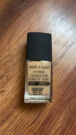 Wet n Wild PhotoFocus Foundation GOLDEN BEIGE