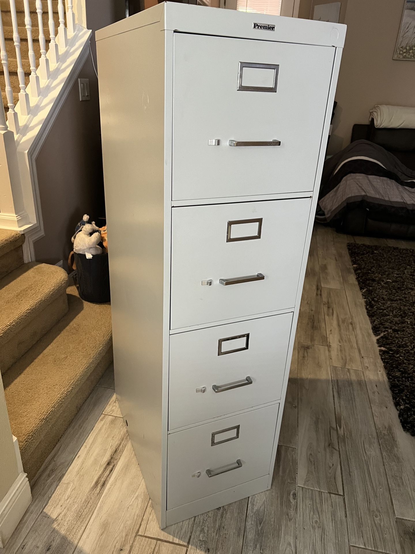 4 Drawer File Cabinet