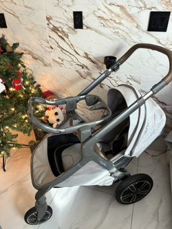 Nuna Demi Stroller