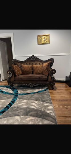 4 pieces sofa set