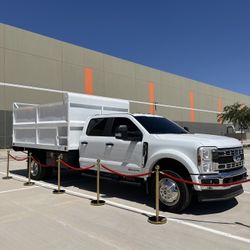 2024 Ford F550 Super Duty — 12’ Hydraulic Dump