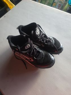 Adidas lighting football cleats 3.5