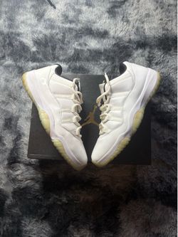 Air Jordan 11 Low Legend Blue Size 14