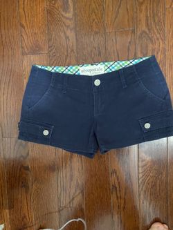 Aeropostale women shorts size 0 ( please check my other stuff)