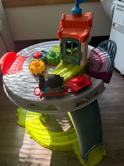 Thomas and friends   My first train table