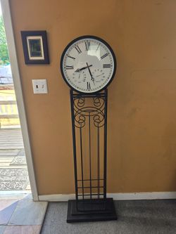 5ft. Modern grandfather clock