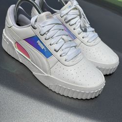 Woman’s Puma Shoes