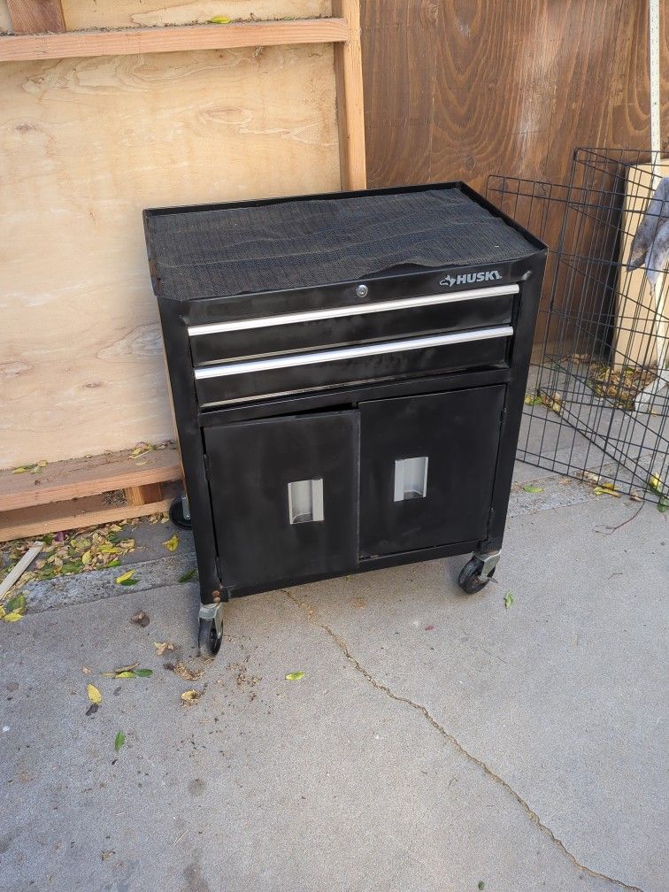 Husky Rolling Tool Cart