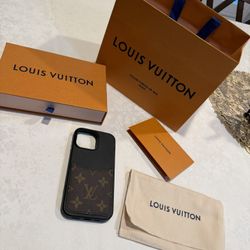 Louis Vuitton iPhone 16 Pro Max Case