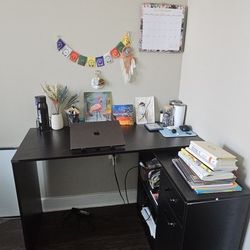 Rotating L shaped Corner Desk 