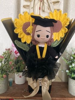Graduation bouquet crochet