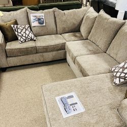 Reversible Chaise Nice Sectional!