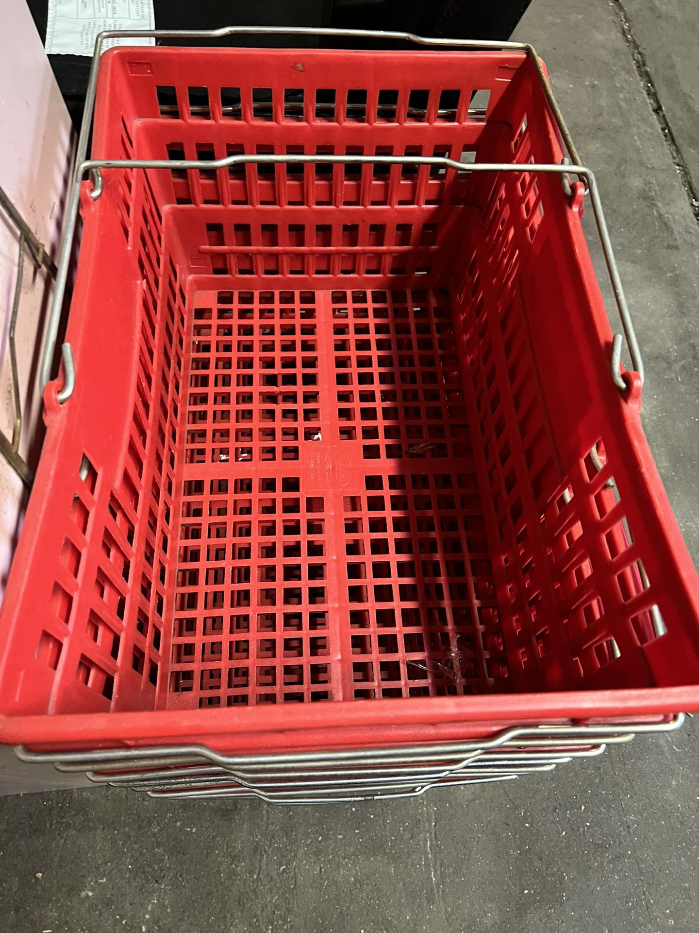 Stackable  Plastic Shopping Baskets 