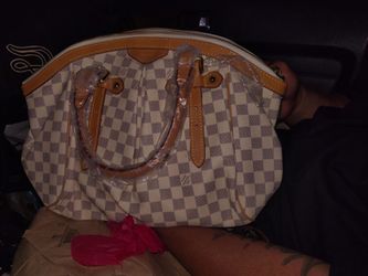 Louis Vuitton purse