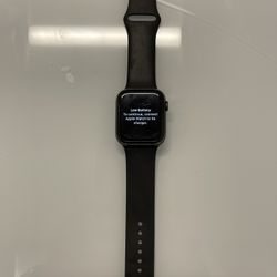 Apple Watch Series 5 